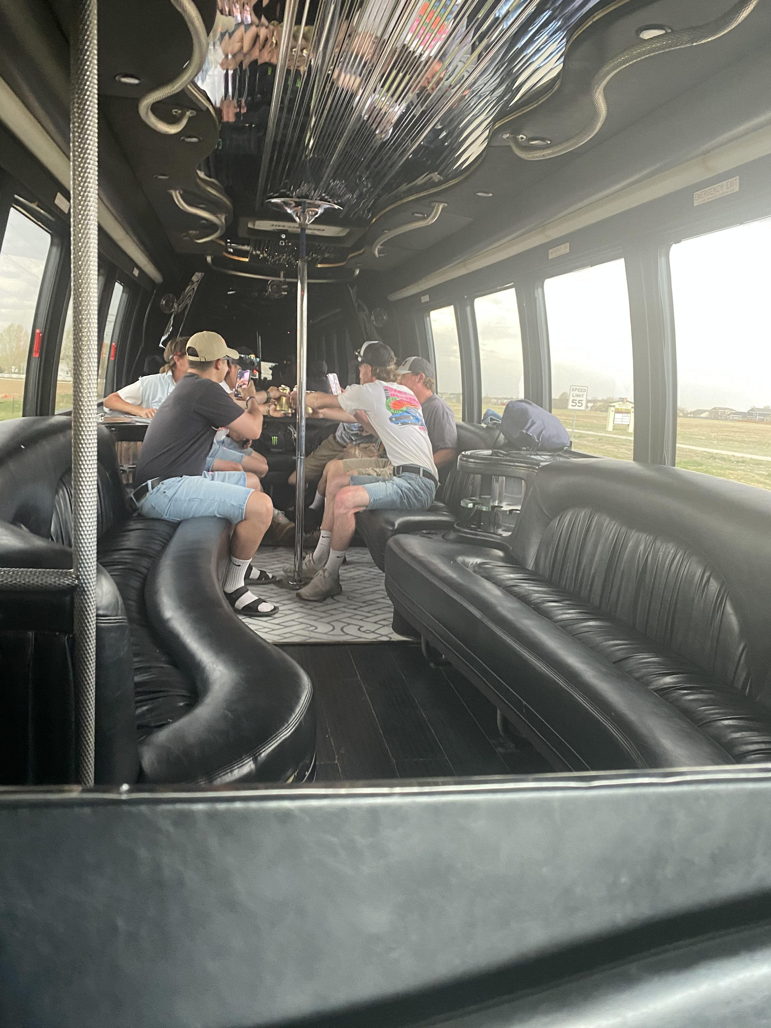 Denver Party Bus for Guys Denver Party Bus for Guys Night Out